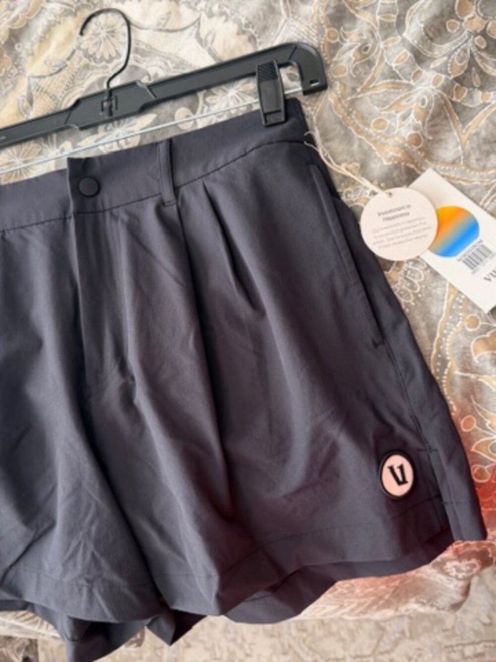 Vuori Black Solar Shorts/ NWT/ MED - Picture 4 of 8